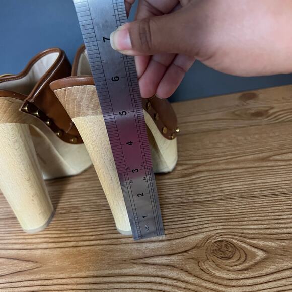 Veronica Beard Cognac Leather Wood Platform Heeled Mules Clogs Womens 10 Alek - Picture 14 of 15